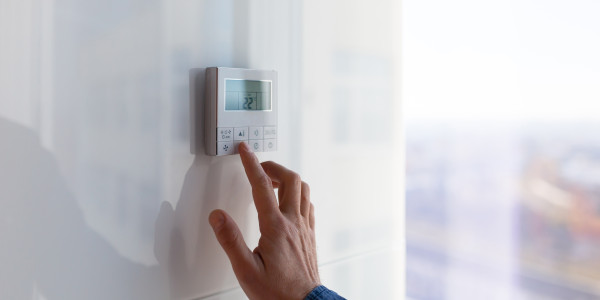 Comprar / Vender Casas Unifamiliares y Chalets en Alcorcón · con Sistemas de Climatización, Aire Acondicionado y Calefacción
