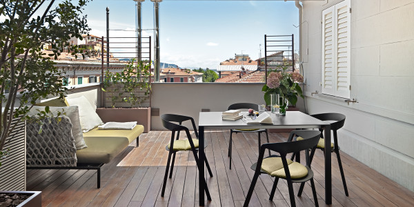 Comprar / Vender Pisos y Plantas Bajas en Alcorcón · con Terraza