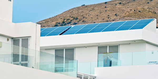 Comprar / Vender Pisos y Plantas Bajas en Alcorcón · con Placas Solares