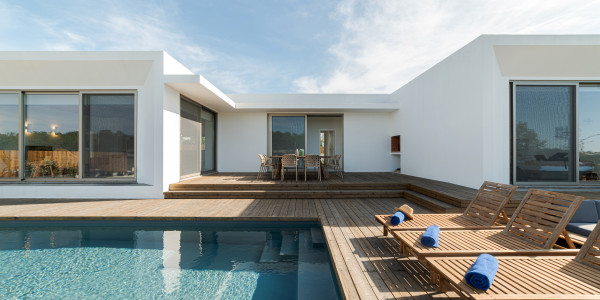 Compraventa de Inmuebles en Alcorcón · Casas Diseño Minivalista
